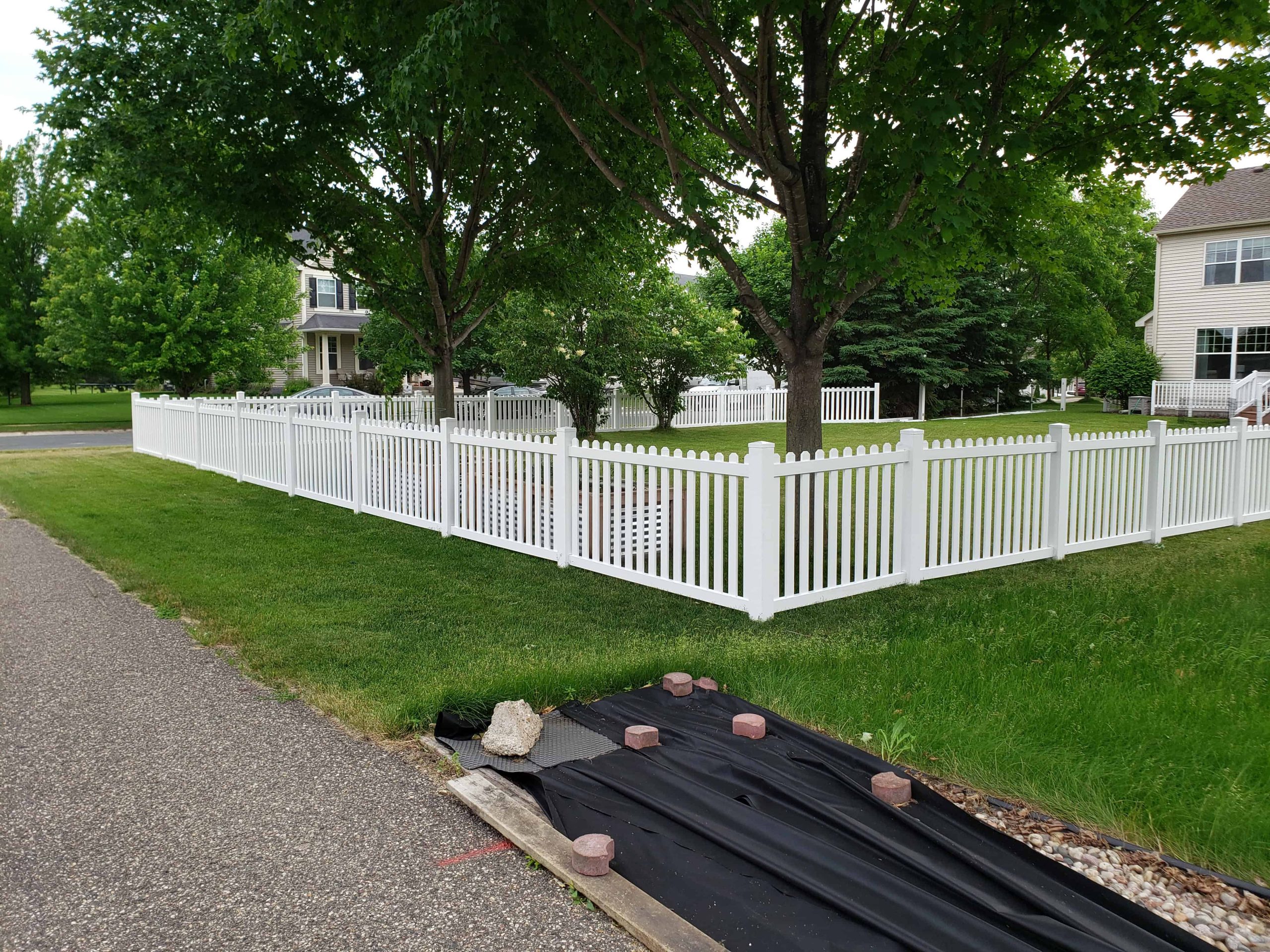 vinyl-picket-fence-northland-woodbury